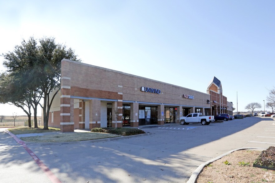 More Photos Of 2400 Westport Pky, Fort Worth Unknown For Lease