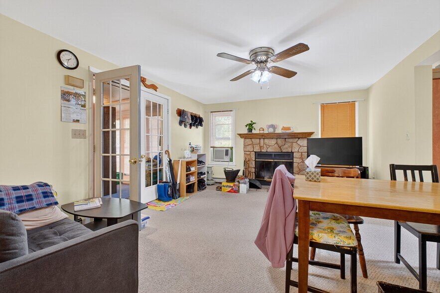 More Photos Of 2 Renee Gate St, Cortlandt Manor Office For Sale