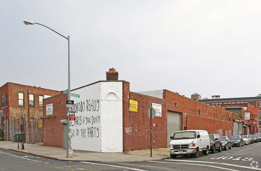 Primary Photo Of 14 Franklin St, Brooklyn Warehouse For Lease