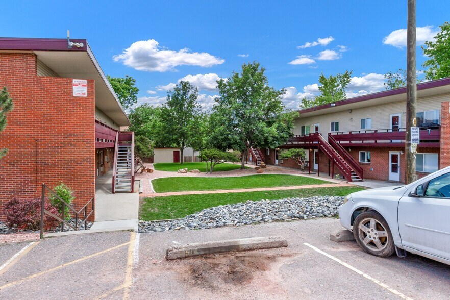 More Photos Of 7750 W 61st Ave, Arvada Apartments For Sale