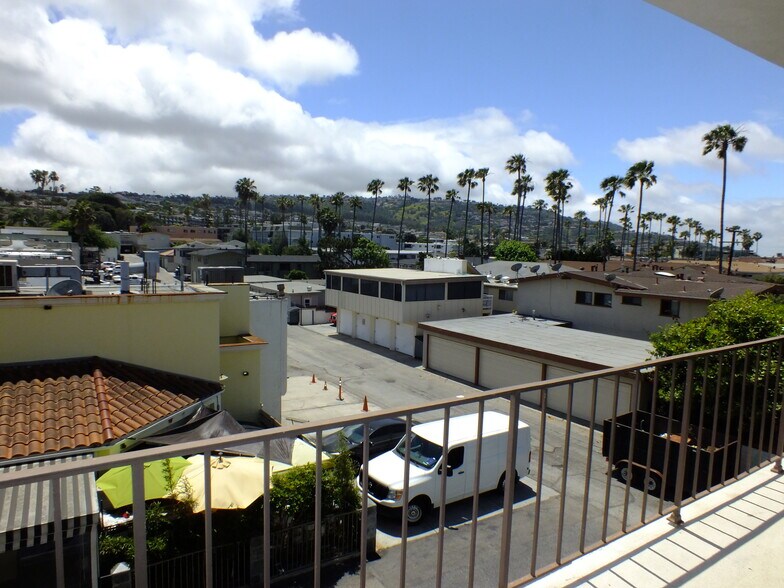 More Photos Of 1801 S Catalina Ave, Redondo Beach Office For Lease