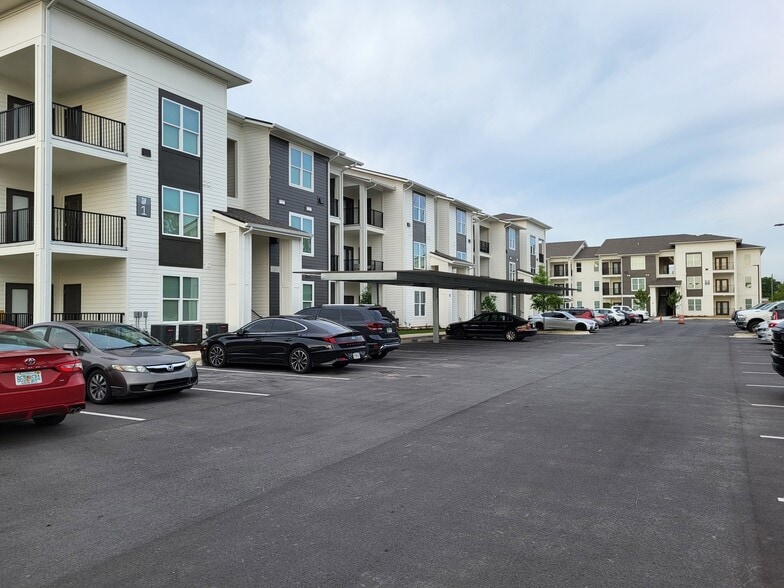 More Photos Of 301 E Redstone Ave, Crestview Land For Sale