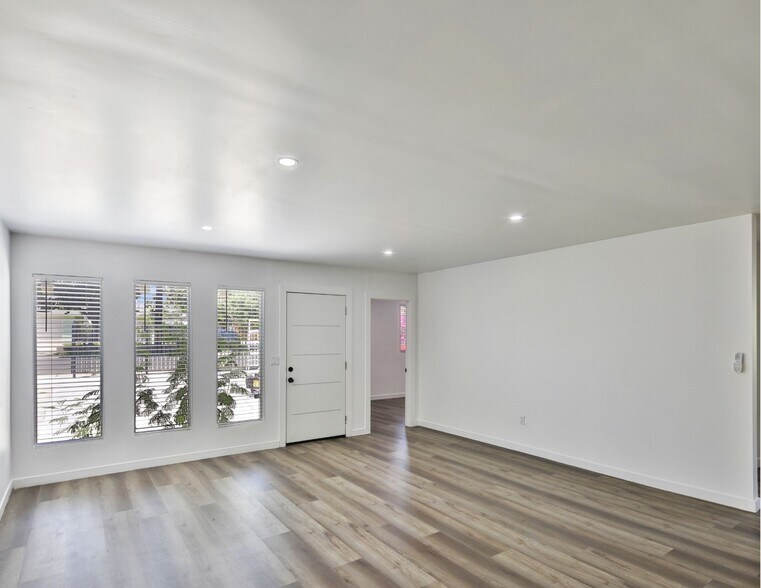 More Photos Of 8247 9th St, Rancho Cucamonga Apartments For Sale