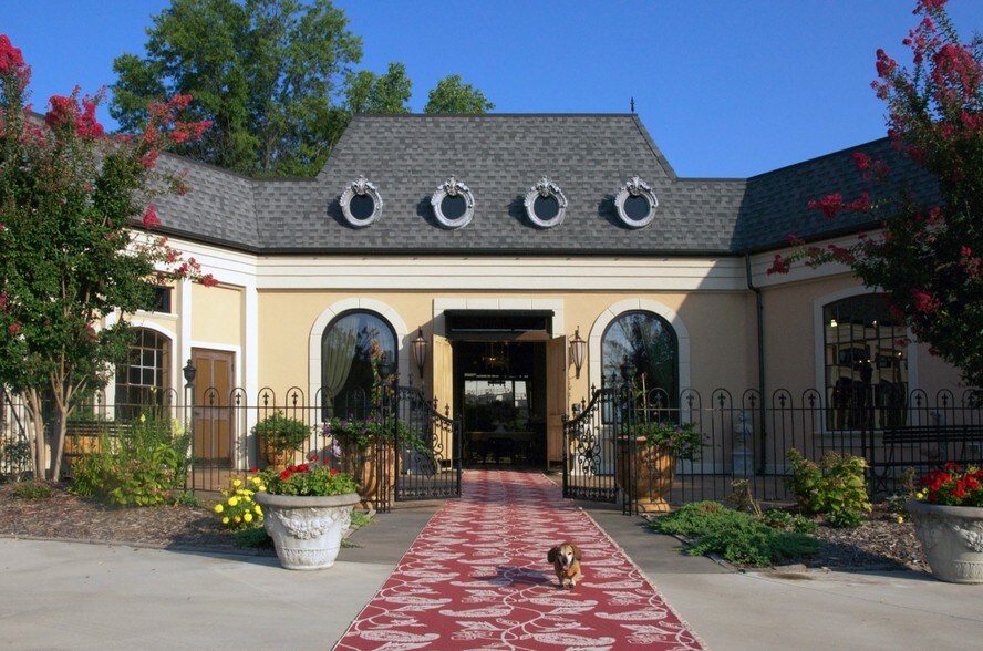 Primary Photo Of 1638 W English Rd, High Point Freestanding For Lease