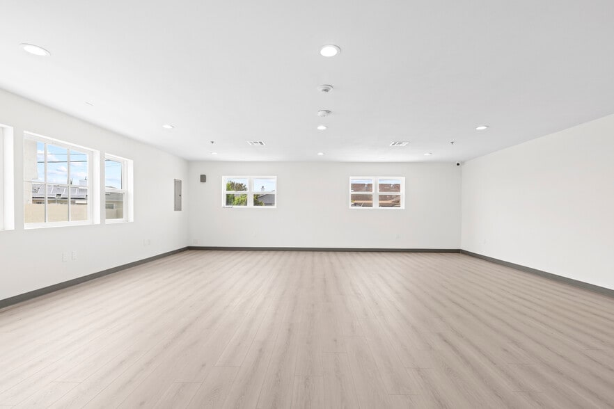 More Photos Of 208 W Fairview Ave, San Gabriel Schools For Lease