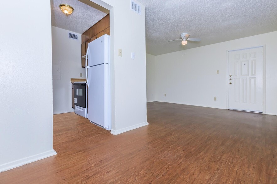 More Photos Of 255 Turner St, Roanoke Apartments For Sale