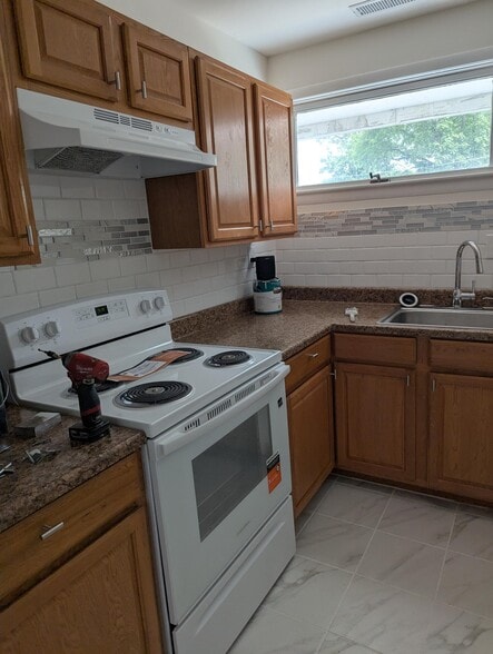 More Photos Of 601 Eastern Ave, Fairmount Heights Office Residential For Sale