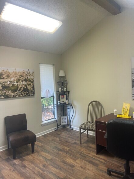 More Photos Of 8211 Summa Ave, Baton Rouge Office For Lease