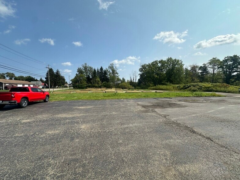 More Photos Of 320 Maple Ave, Cassadaga Storefront For Sale