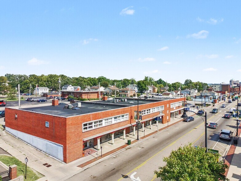 More Photos Of 516-528 Main St, Hamilton Office For Sale