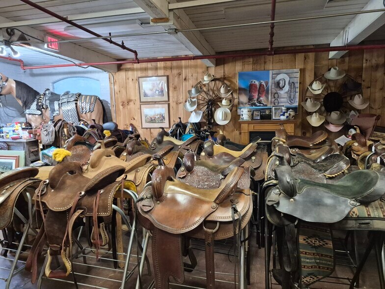 More Photos Of 19 S Walnut St, Wauregan General Retail For Sale