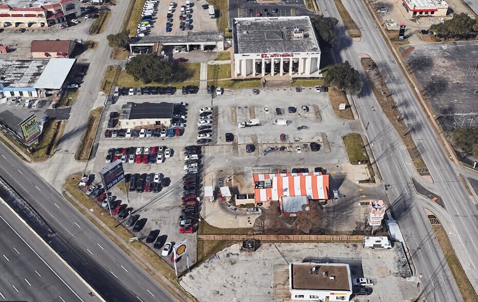 More Photos Of 9525 Bissonnet St, Houston General Retail For Lease