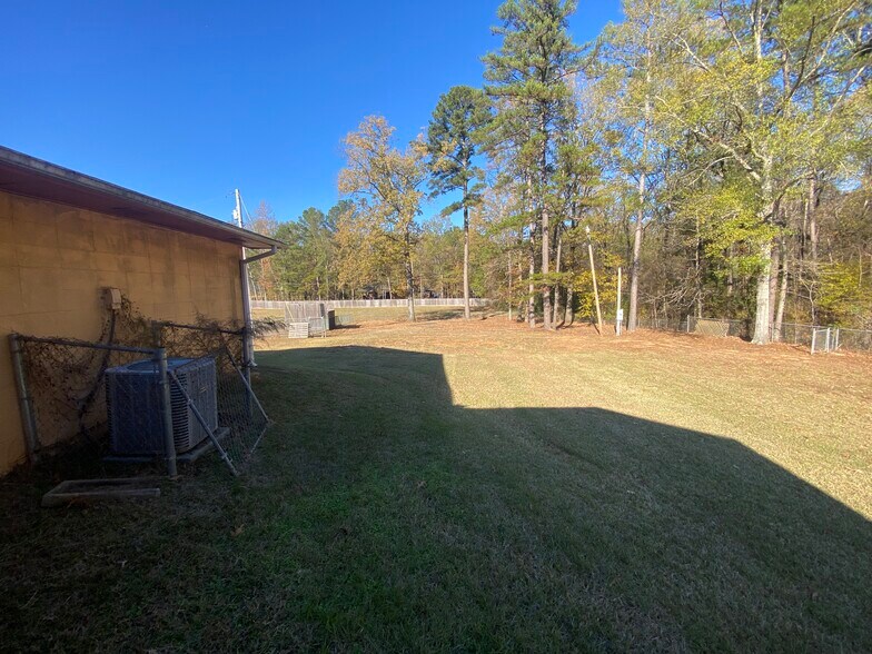 More Photos Of 120 Head Start Ln, Pearl Office For Sale