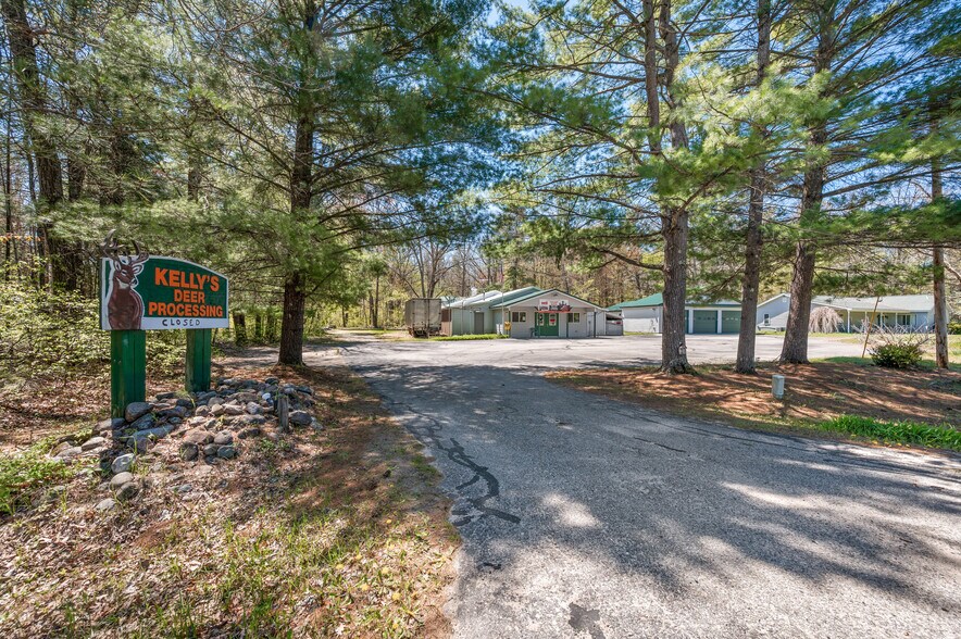 More Photos Of 19055 12 Mile Rd, Big Rapids Manufacturing For Sale
