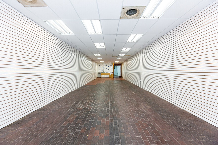 More Photos Of 2640-2650 Mission St, San Francisco Storefront For Lease