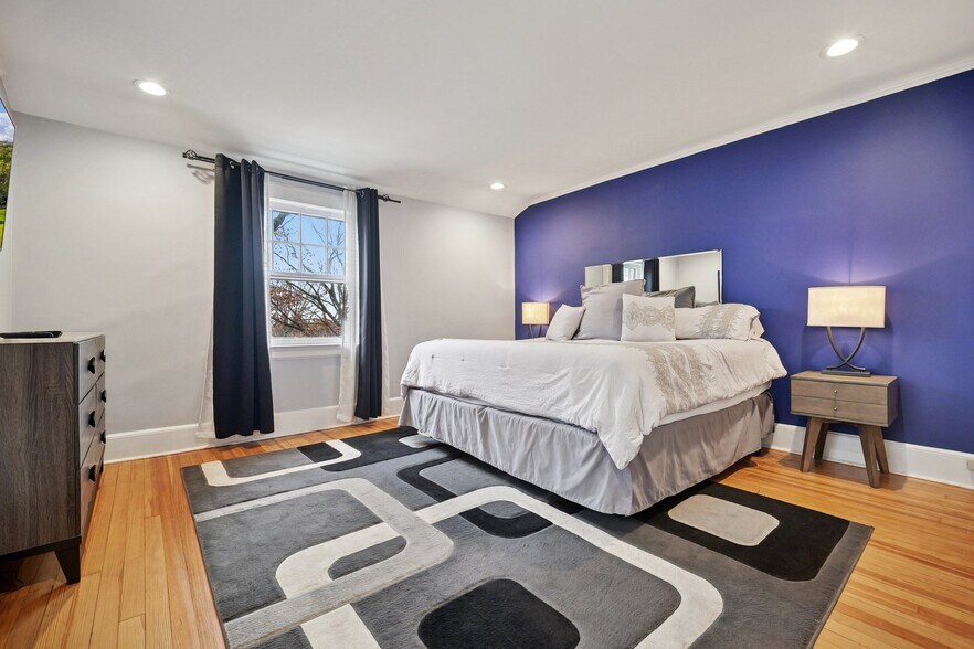 More Photos Of 526 Highland Ave, Montclair Hospitality For Sale