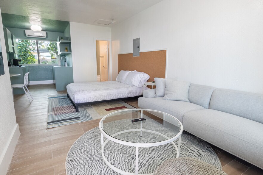 More Photos Of 190-194 NE 90th St, Miami Apartments For Sale