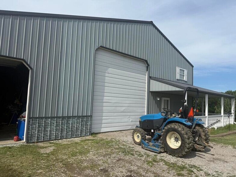 More Photos Of 20863 Highway 20, Marshall Specialty For Sale