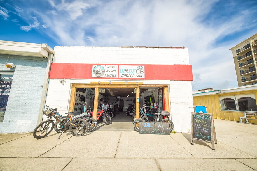 More Photos Of 12 N Pavilion Ave, Carolina Beach Storefront Retail Office For Sale