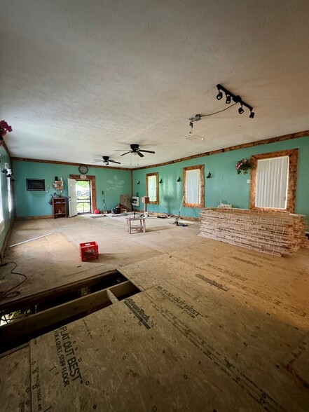 More Photos Of 2071 Mattie Rd, Louisa Religious Facility For Sale
