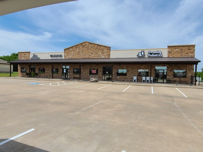 More Photos Of 3271 FM 663, Midlothian Storefront Retail Office For Lease