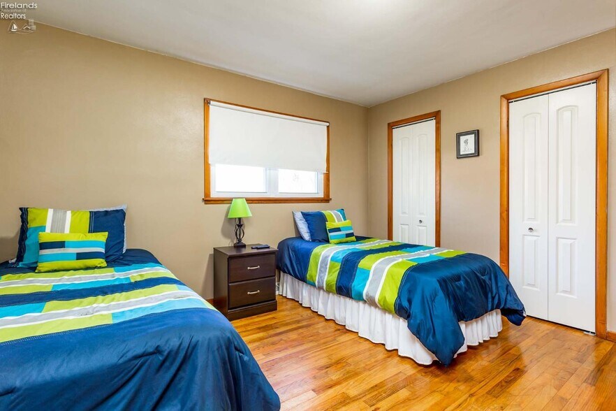 More Photos Of 5414 Homegardner Rd, Castalia Apartments For Sale