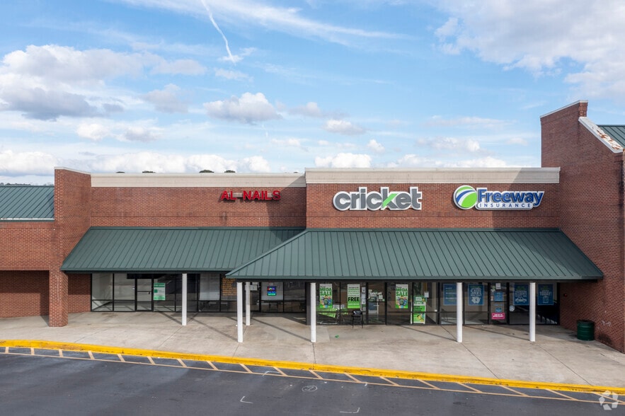 More Photos Of 1671-1691 Center Point Pky, Birmingham Unknown For Lease