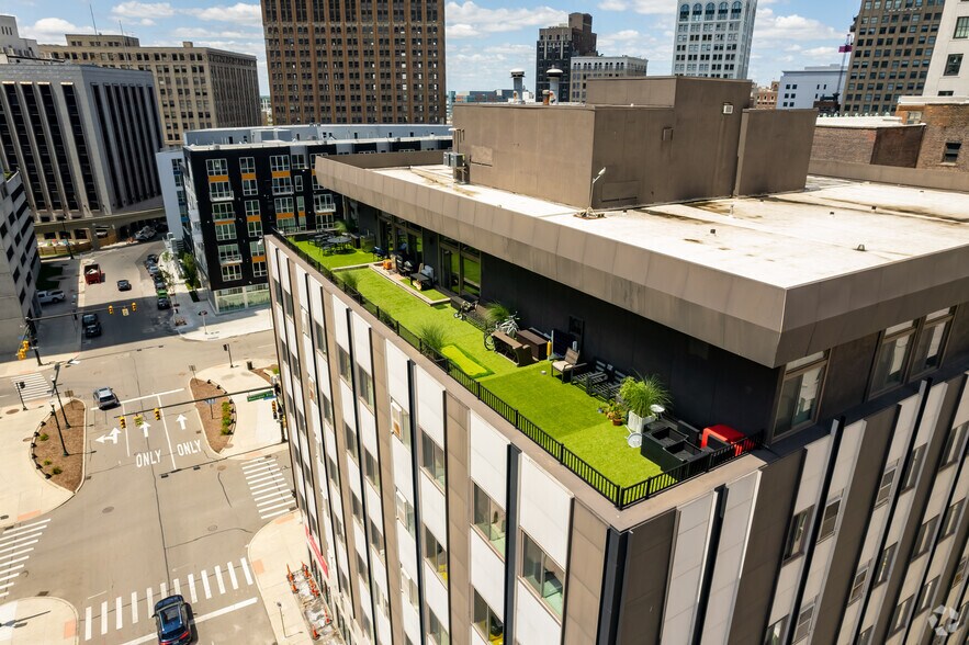 More Photos Of 1514 Washington Blvd, Detroit Apartments For Lease