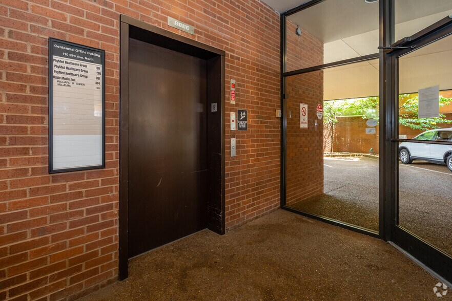 More Photos Of 110 29th Ave N, Nashville Medical For Lease