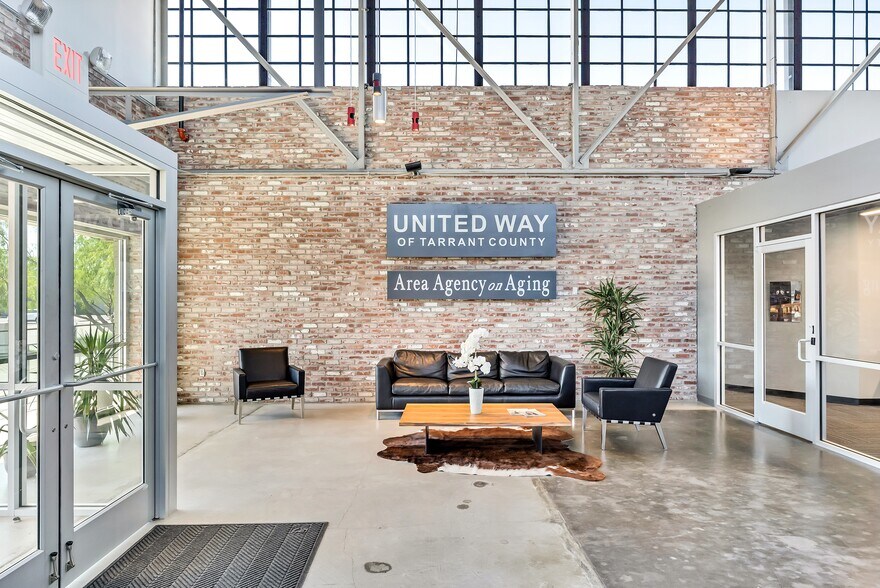 More Photos Of 201 N Rupert St, Fort Worth Office For Lease