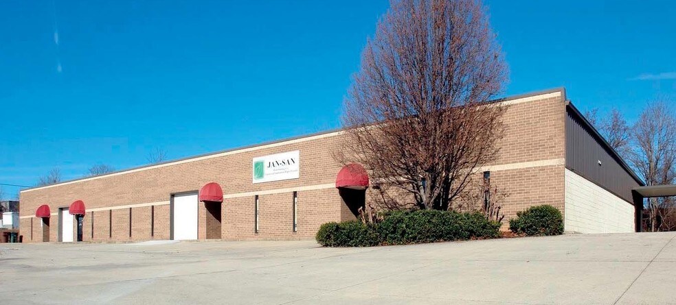 Primary Photo Of 2722 Immanuel Rd, Greensboro Flex For Lease