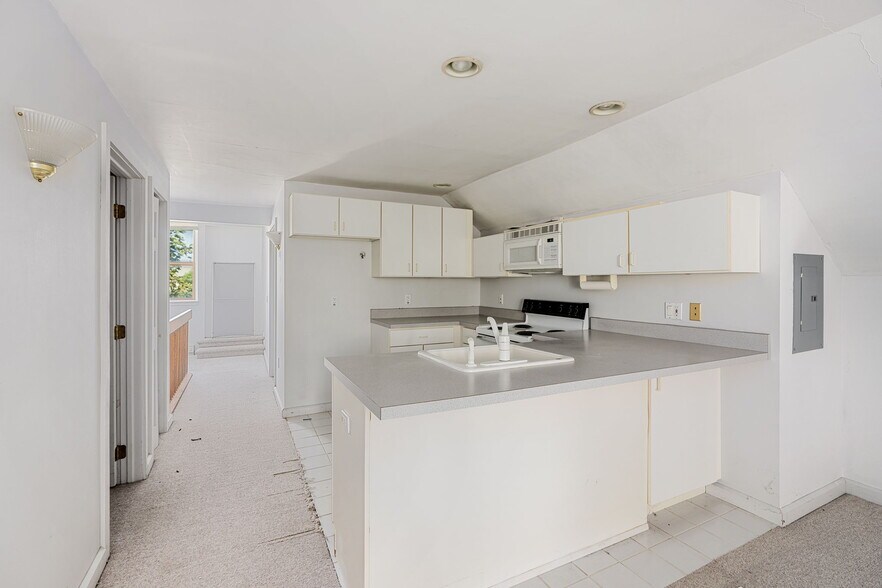 More Photos Of 313 E Broad St, Bethlehem Apartments For Sale