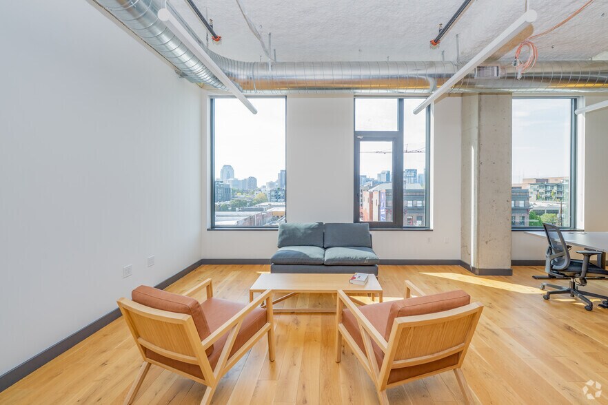 More Photos Of 1525 11th Ave, Seattle Coworking Space