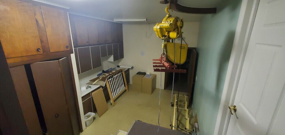 More Photos Of 503 W Maple Ave, Bancroft Office For Sale