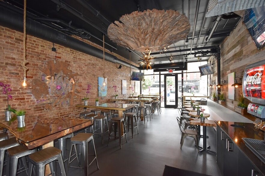 More Photos Of 110 Washington St, Hoboken Apartments For Lease