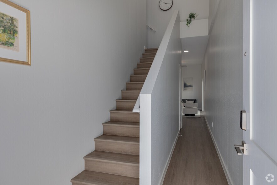 More Photos Of 4630 N 23rd Ave, Phoenix Apartments For Sale