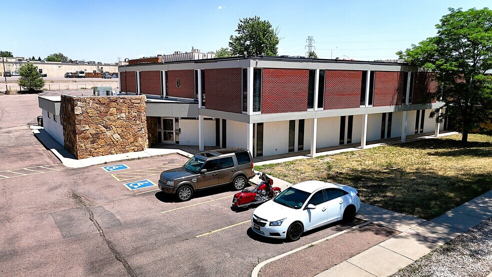 More Photos Of 1304 N Academy Blvd, Colorado Springs Medical For Sale