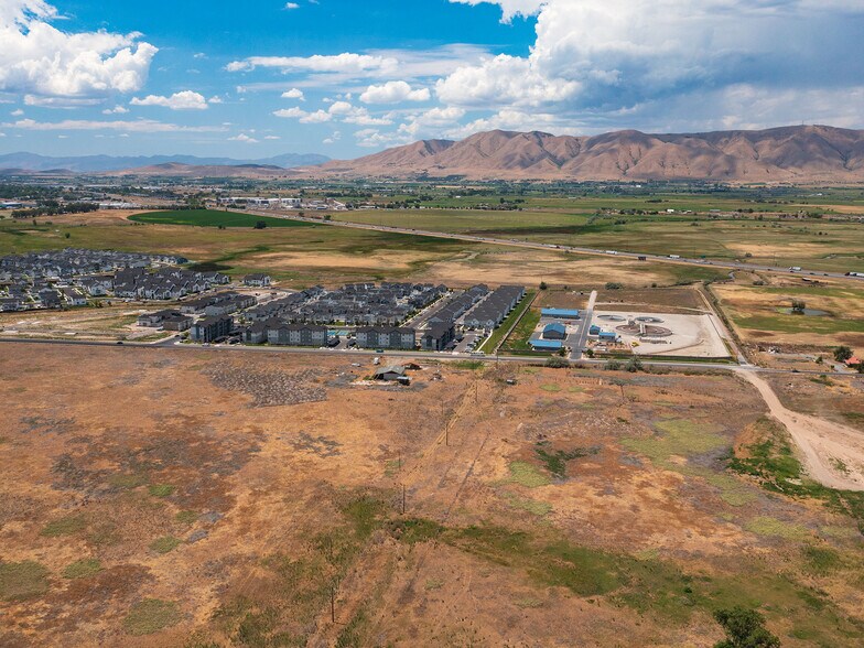 More Photos Of 1008 N 1750 W, Salem Industrial For Sale