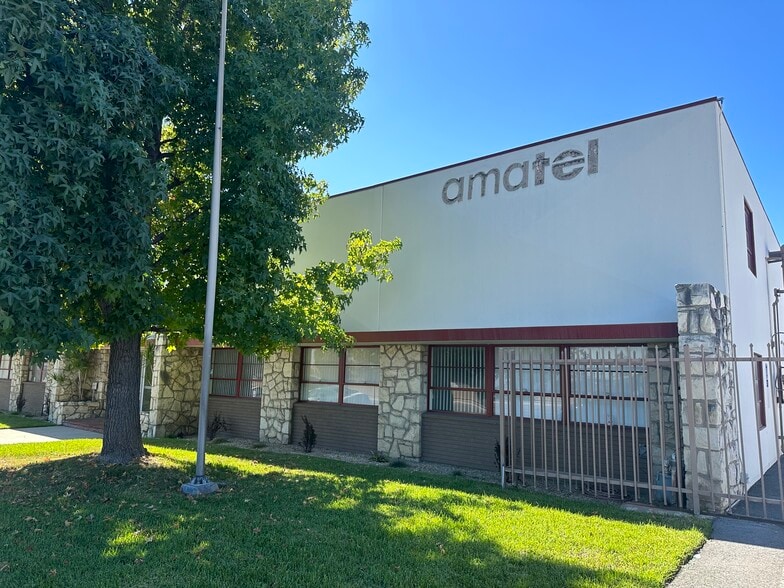 More Photos Of 1017 S Mountain Ave, Monrovia Manufacturing For Lease