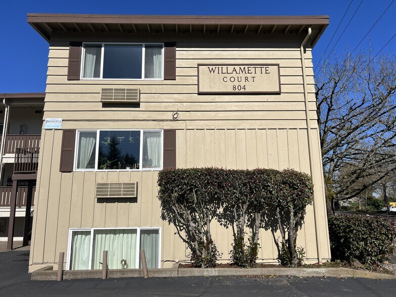 More Photos Of 804 NE 2nd St, Corvallis Apartments For Sale