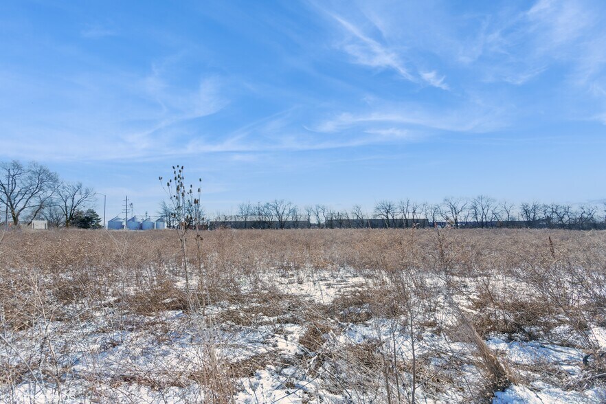More Photos Of Cherry Hill Rd and Beatty Lane, Joliet Land For Sale