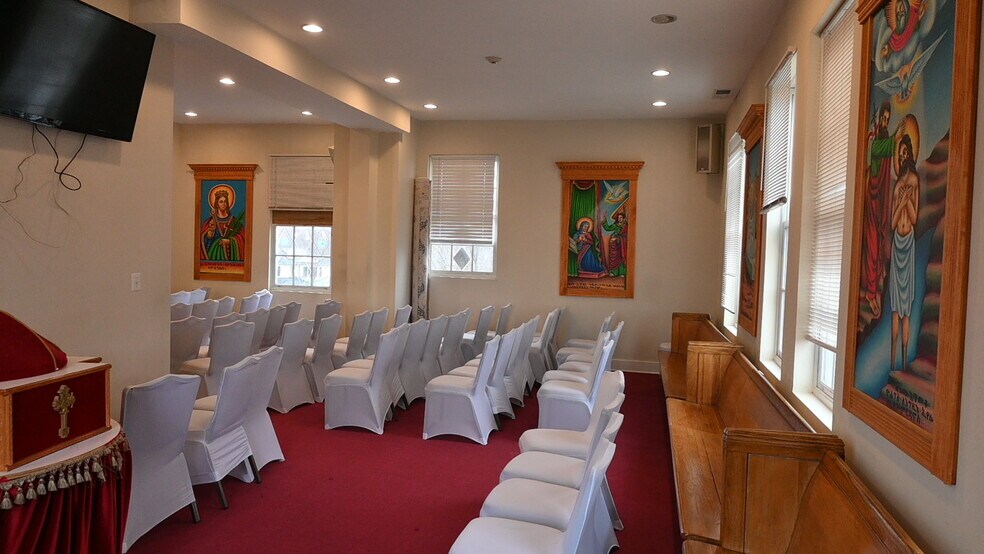 More Photos Of 2715-2725 22nd St NE, Washington Religious Facility For Sale