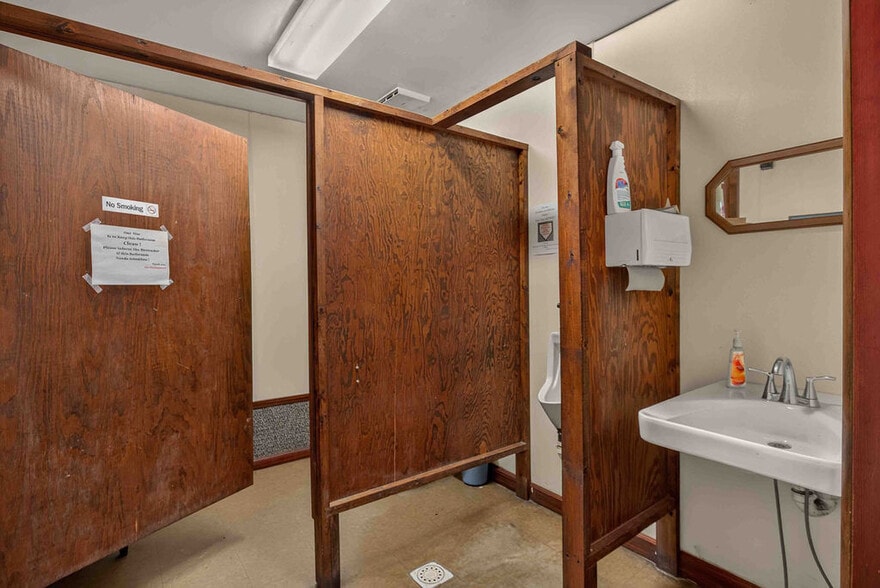 More Photos Of 13239 Rt 14, Ralston General Retail For Sale