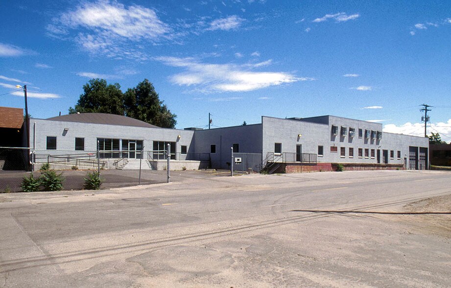 More Photos Of 313 W Bayaud Ave, Denver Warehouse For Lease
