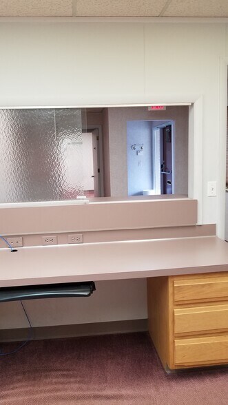 More Photos Of 3110 Davenport Ave, Saginaw Medical For Sale