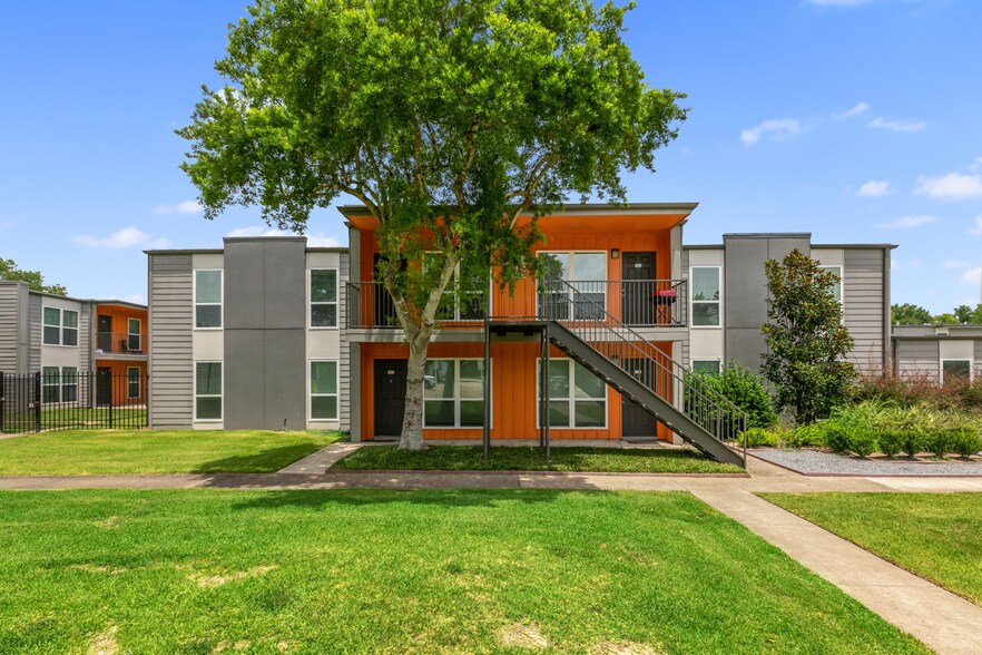 More Photos Of 3619 Texas St, Lake Charles Apartments For Sale