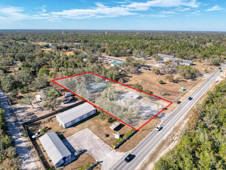 More Photos Of 15525 Shady Hills Rd, Spring Hill Restaurant For Sale