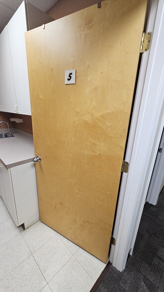 More Photos Of 7131 Rising Sun Ave, Philadelphia Office For Lease