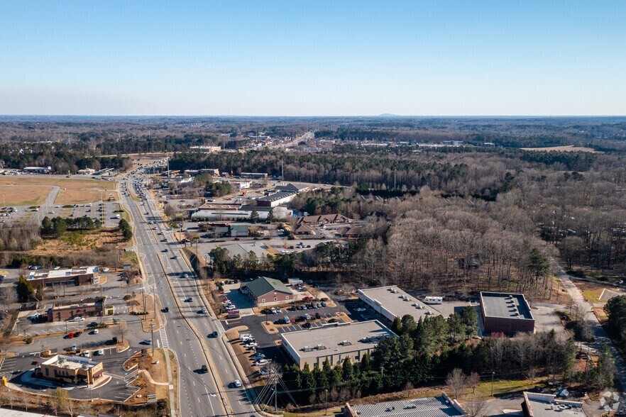 More Photos Of 5950 Bethelview Rd, Cumming Storefront Retail Office For Lease