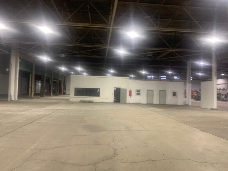More Photos Of 1601 Hunter Ave, Niles Warehouse For Lease